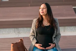 urban portrait of a modern pregnant latina woman 2023 11 27 04 57 34 utc